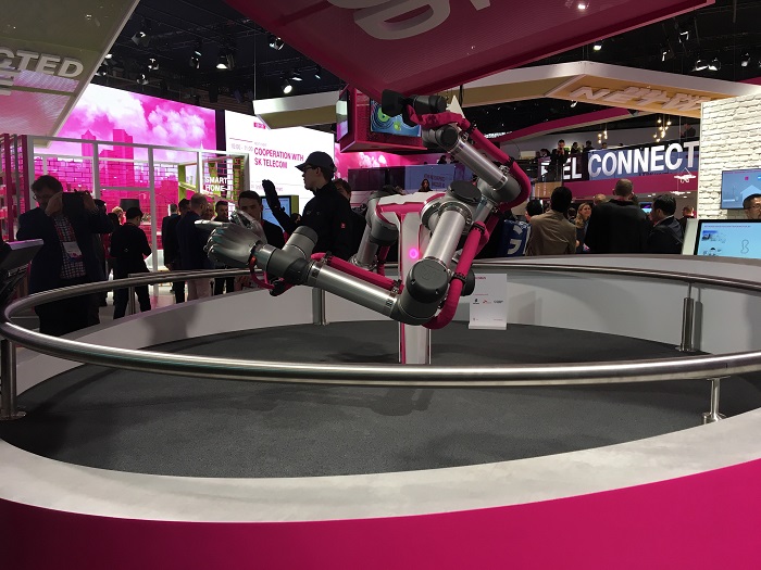 T-Mobile[147520]MWC little