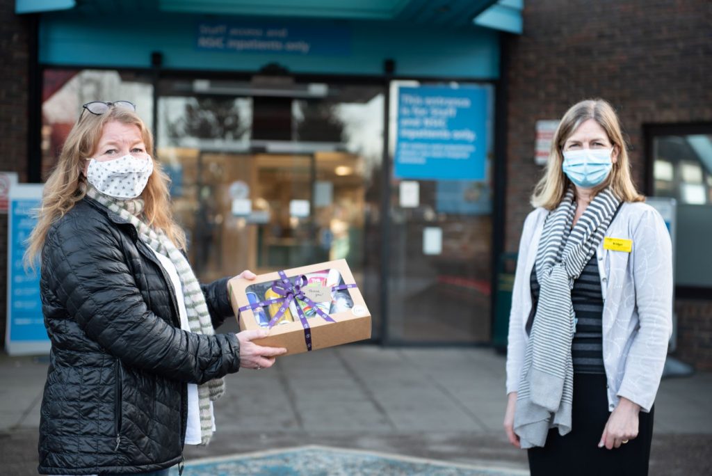 (L-R) Bonnie May, Global Infusion Group and Bridget O'Kelly, Buckinghamshire Healthcare NHS Trust